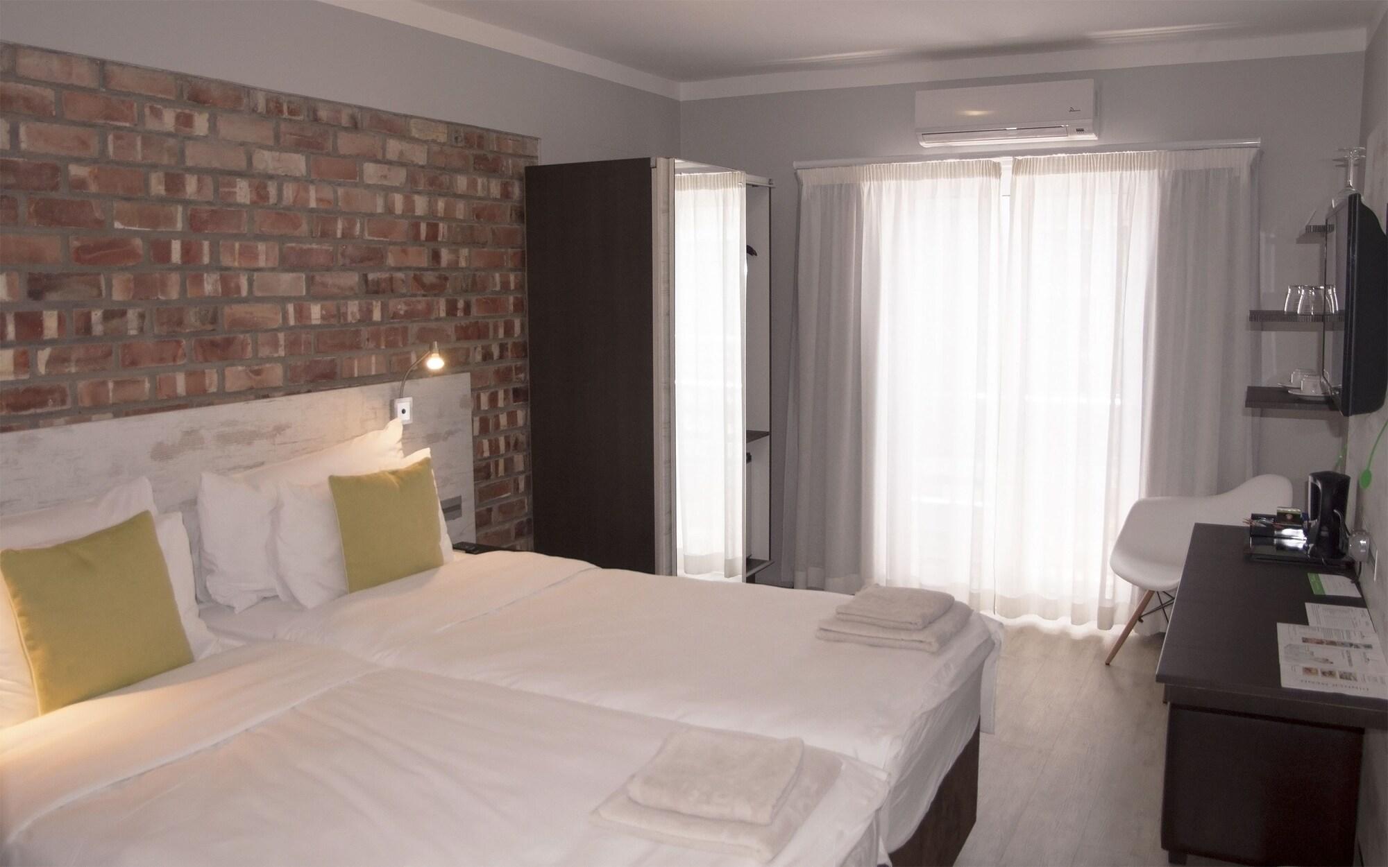 Swakopmund Plaza Hotel Dış mekan fotoğraf