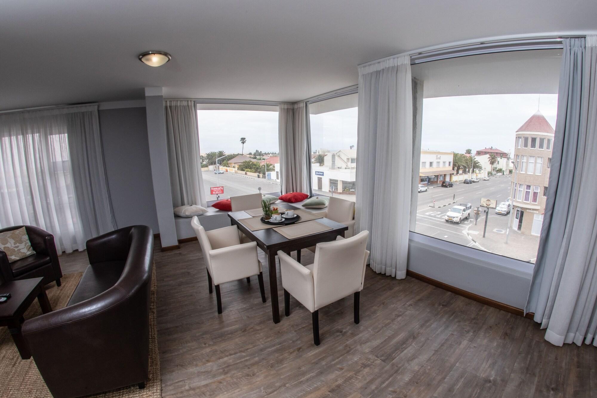 Swakopmund Plaza Hotel Dış mekan fotoğraf