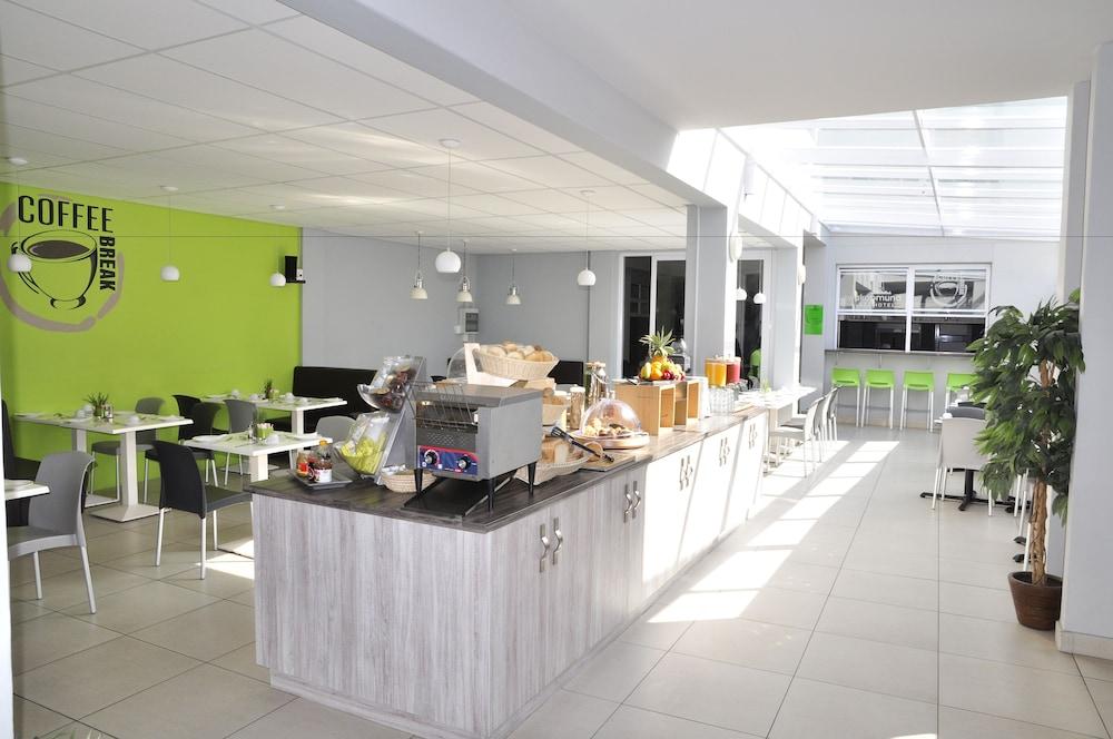 Swakopmund Plaza Hotel Dış mekan fotoğraf