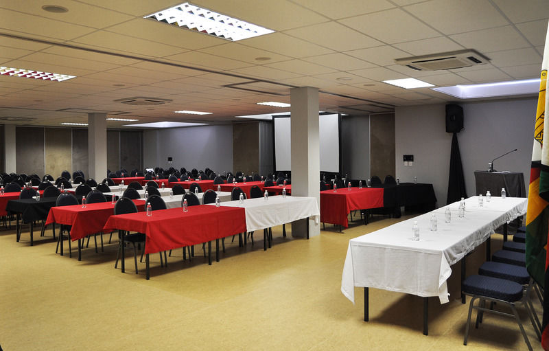 Swakopmund Plaza Hotel Dış mekan fotoğraf